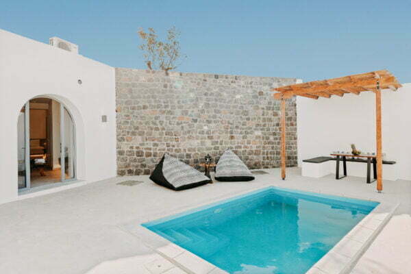Oyster Luxury Suites Santorini - Hotel Photography in Santorini