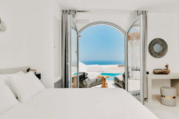 Oyster Luxury Suites Santorini - Hotel Photography